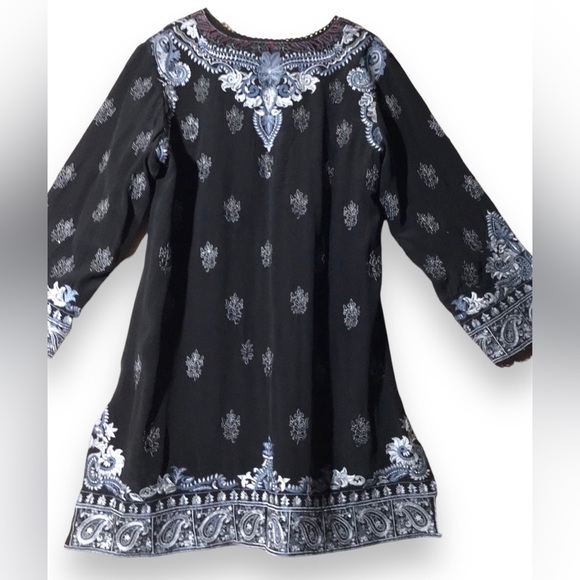 Anthropology SILK 100% “BIBA” Beautiful EMBROIDERED LADIES TOP💖💖 - Picture 3 of 7